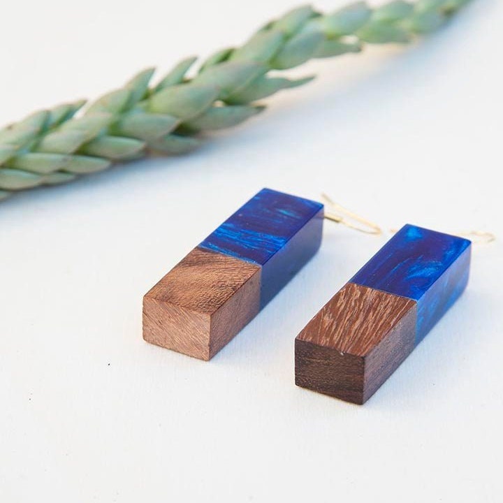 Holz Ohrringe, Harz Ohrringe Handgemacht, Blaue Und von HorabaixaShop
