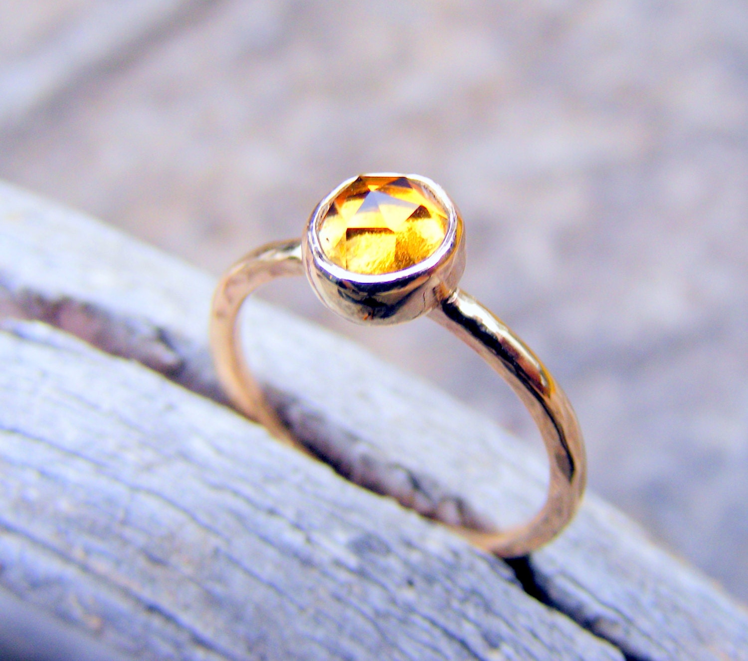 Citrin Gold Stapelring - Handgefertigt in Massivem 14K Mit Rosenschliff Edelstein -Mutter Ring November Geburtsstein Schmuck von HorseCreekJewelry