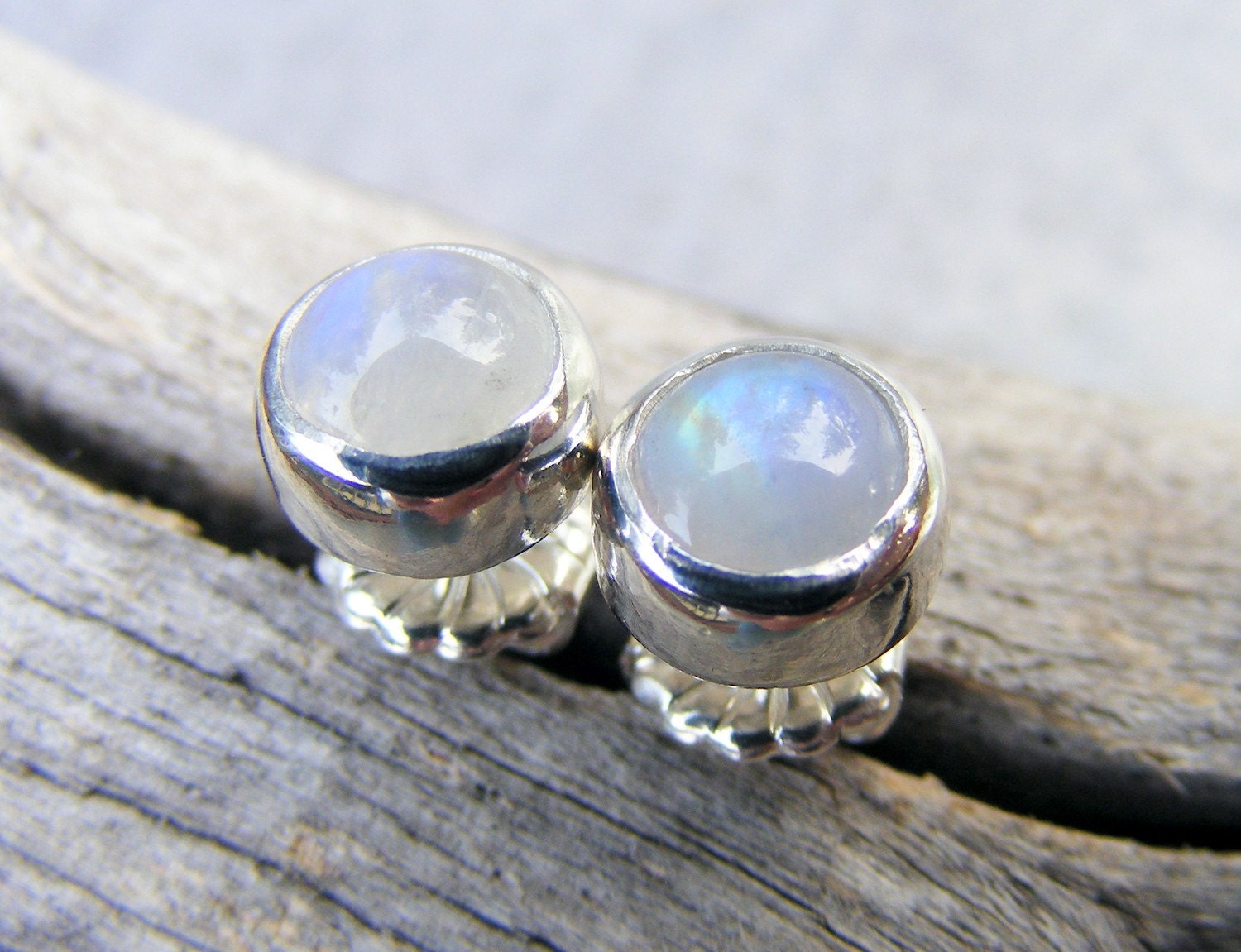 Mondstein Ohrstecker, Regenbogen Ohrringe, Schmuck von HorseCreekJewelry