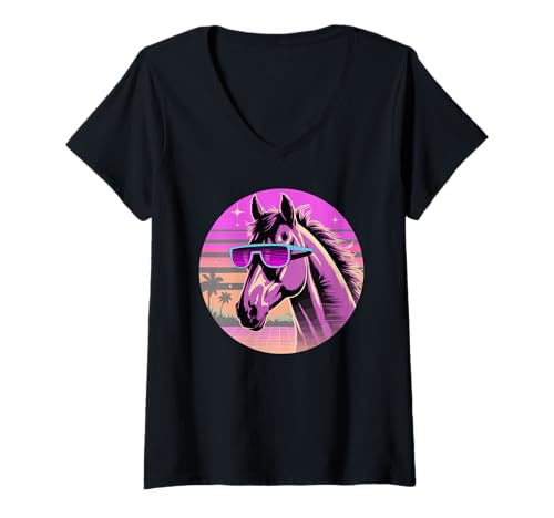 Damen Retro Synthwave Pferd Sonnenbrille Reiten Pferde T-Shirt mit V-Ausschnitt Damen Retro Synthwave Pferd Sonnenbrille Reiten Pferde T-Shirt mit V-Ausschnitt von Horseback Riding Equestrian Gifts