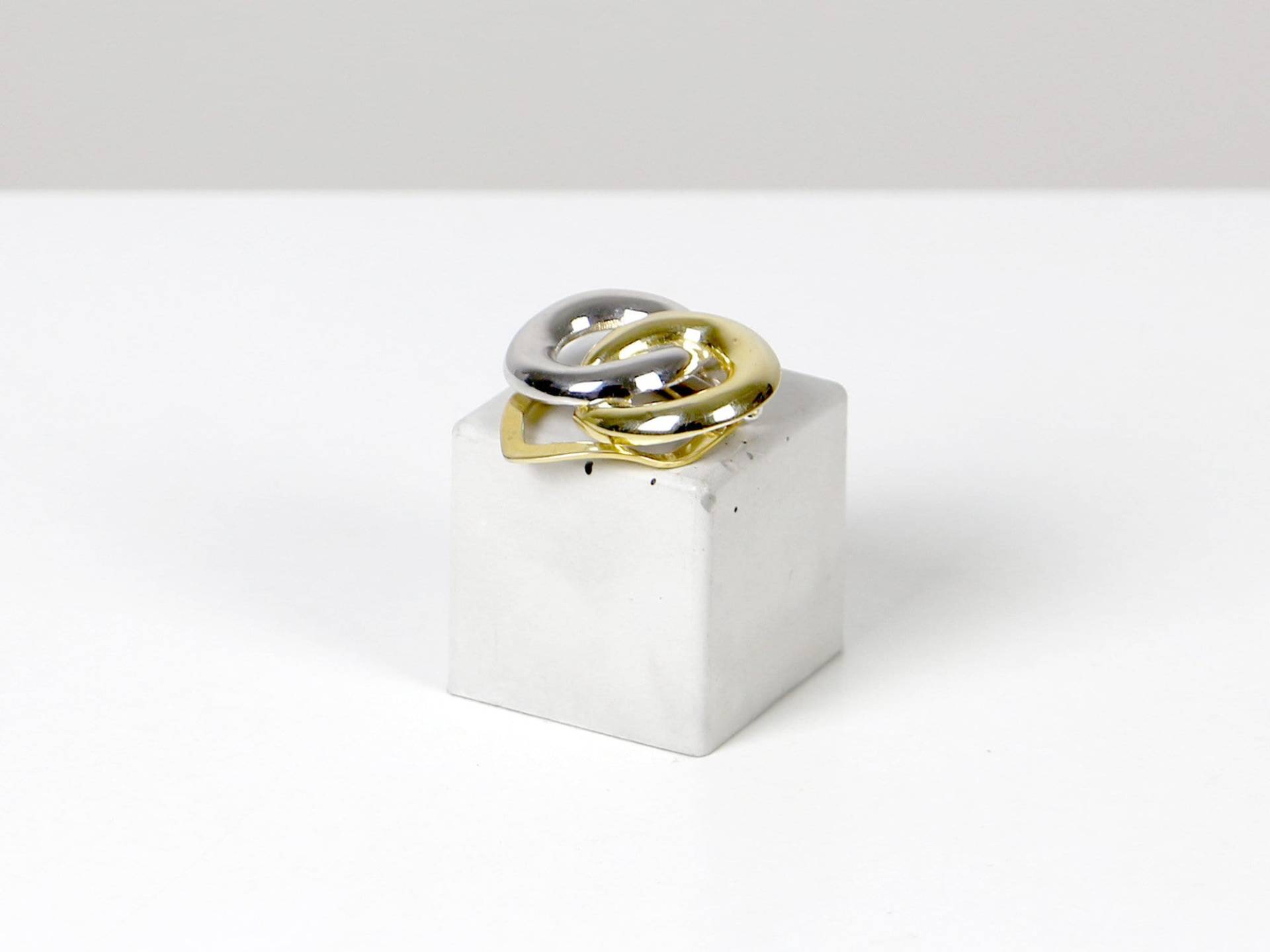 Vintage Brosche Silber Und Gold Ring, 80Er Vintage Brosche Silber Und Gold Ring, 80Er von HorsesForCourses