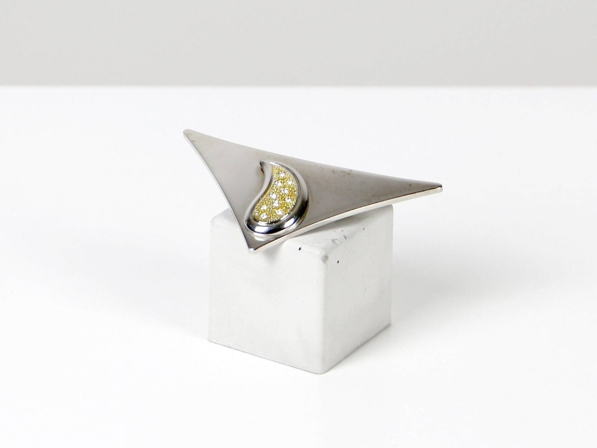 Vintage Brosche Silber & Gold Dreieck Mit Schmucksteinen von HorsesForCourses