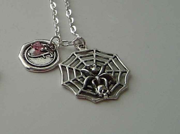 Antikisiert Silber Spider Web Personalisierte Kette Mit Anfänglichen Birthstone, Geburtstag Und Holiday Gift von HotMixJewelry