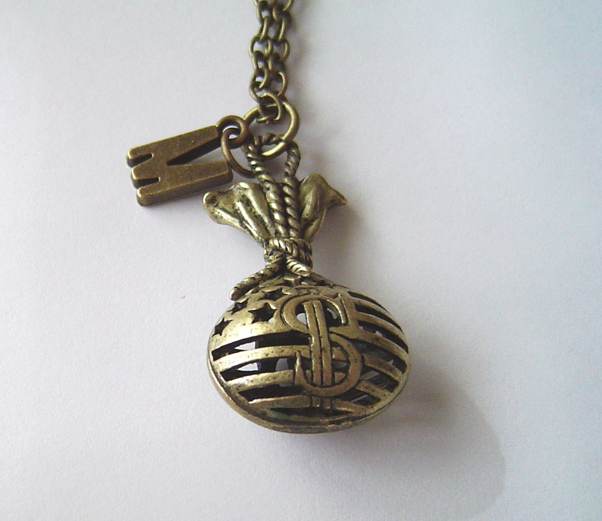 Bronze-3D Geldtasche Charme Mit Initiale, Individuelle Halskette Für Geburtstag Halskette; Karriere-Erfolge; Geschäft Gewinnen von HotMixJewelry