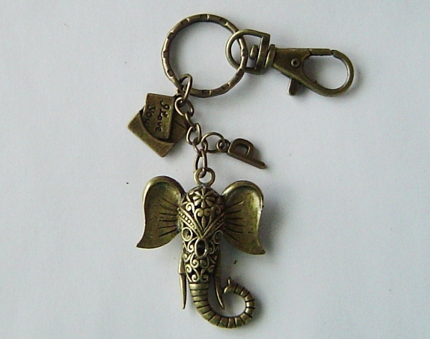 Bronze Elefant Und Ich Liebe Dich Schreiben Charms, Personalisierte Schlüsselanhänger Mit Initiale Karabinerverschluss Drehbar; Muttertag Vatertag von HotMixJewelry
