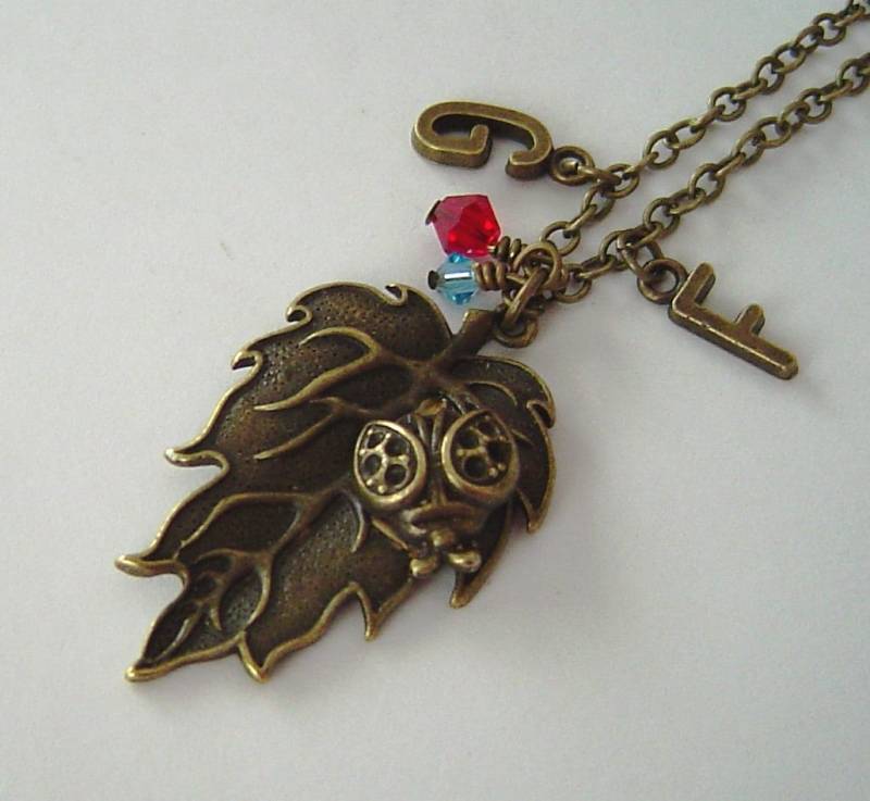 Bronze-Leaf Marienkäfer Charms Mit 2 Initialen Und Birthstones, Personalisierte Halskette Necklace Geschenk Valentinstag Oder Geburtstag-Halskette Bronze-Leaf Marienkäfer Charms Mit 2 Initialen Und Birthstones, Personalisierte Halskette Necklace Geschenk Valentinstag Oder Geburtstag-Halskette von HotMixJewelry