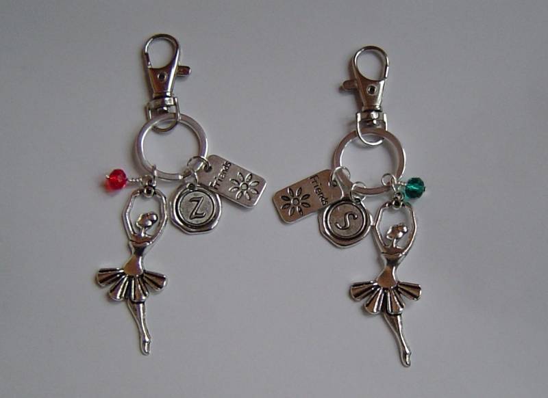 Ein Paar Der Besten Freunde Ballett Mädchen Personalisierte Schlüsselanhänger Mit Initial, Geburtssteine, Karabinerverschluss Drehbar Freundschaft von HotMixJewelry