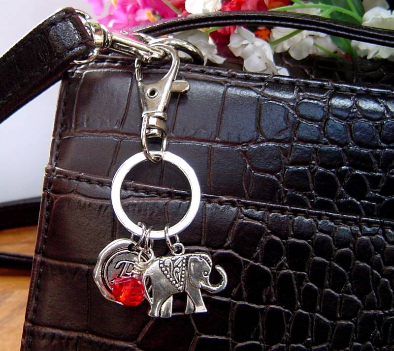 Elefant Charm Schlüsselanhänger, Personalisierte Antik Silber Wachs-Siegel Erste Anhänger Schlüsselanhänger von HotMixJewelry