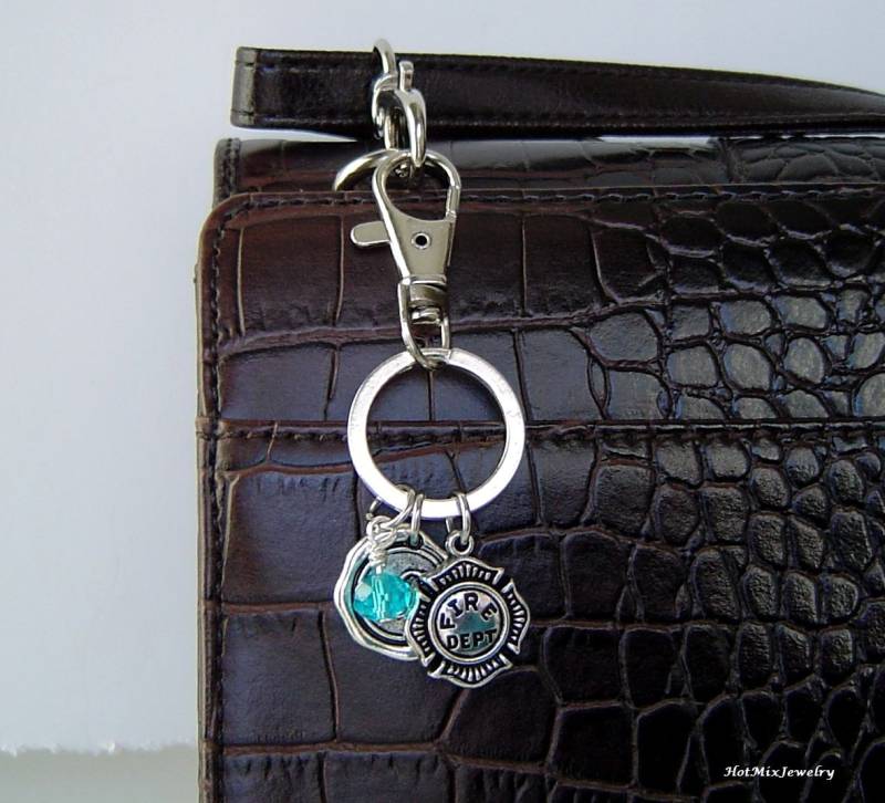 Feuerwehr Abzeichen Schlüsselanhänger, Personalisierte Antik Silber Wachs Siegel Erste Charme Schlüsselanhänger von HotMixJewelry