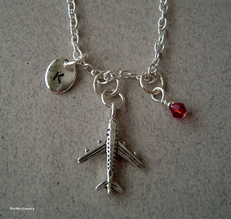Flugzeug Charm Halskette, Personalisierte Hand Gestempelt Anfängliche Monogramm Birthstone Antik Silber Halskette von HotMixJewelry