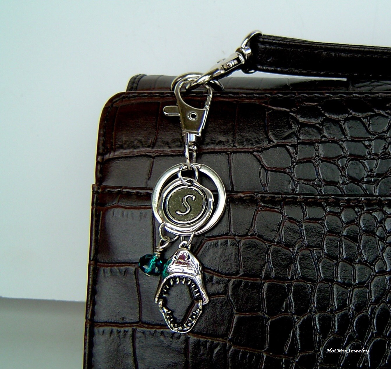 Hai Jaws Beweglich Charme Schlüsselanhänger, Personalisierte Antik Silber Wachs Siegel Erste Anhänger Schlüsselanhänger von HotMixJewelry