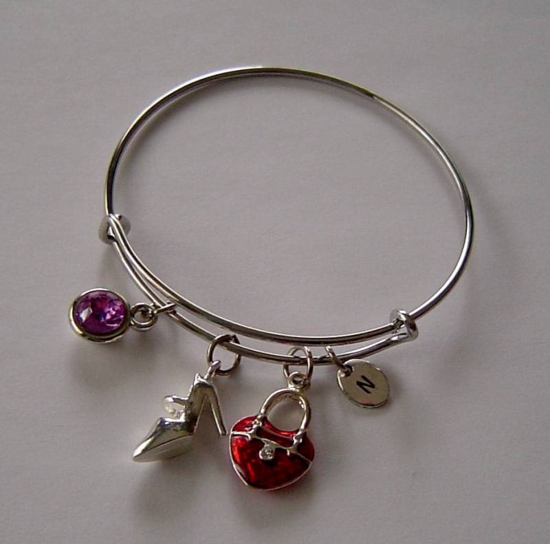 High Heel Schuh Rotes Herz Schloss Personalisierte Erweiterbar Armreif Armband Von Hand Gestempelt Erste Birthstone, Silber von HotMixJewelry