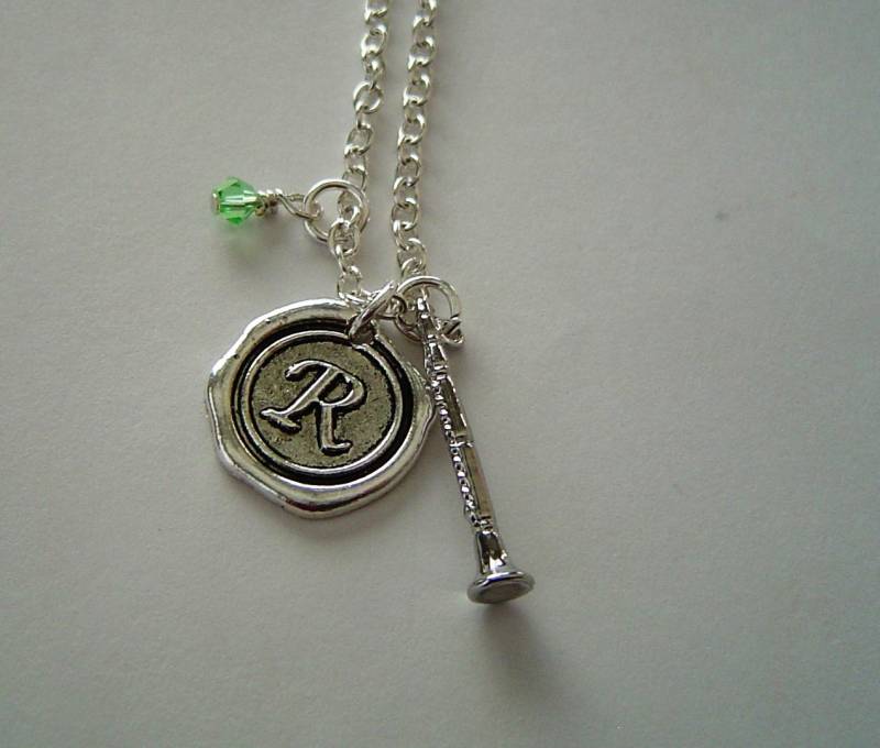 Klarinette Charm Halskette, Personalisierte Antik Silber Wax Seal Birthstone Initiale, Versilbert Halskette von HotMixJewelry