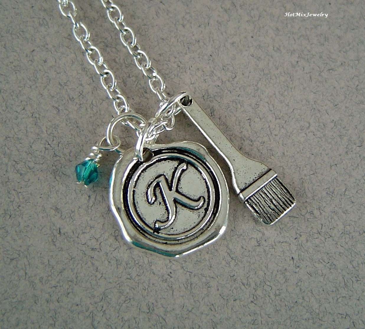 Künstler Pinsel Halskette Collier, Personalisierte Antique Silver Wax Seal Birthstone Initial, Antik Silber-Pinsel von HotMixJewelry