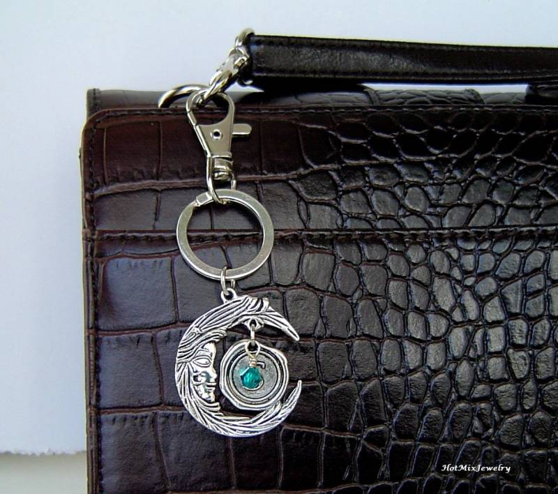 Mondsichel Gesicht Charme Schlüsselanhänger, Personalisierte Antik Silber Wachs Siegel Initial Birthstone, Crescent Moon Schlüsselanhänger von HotMixJewelry