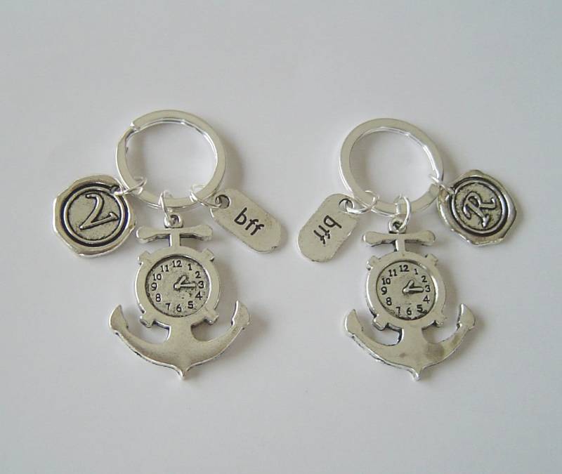 Paar Anker Uhr Schlüsselbunde Mit Anfänglichen Bff Tag, Besten Freund Für Immer Personalisiert Anfängliche Antik Silber Schlüsselanhänger von HotMixJewelry