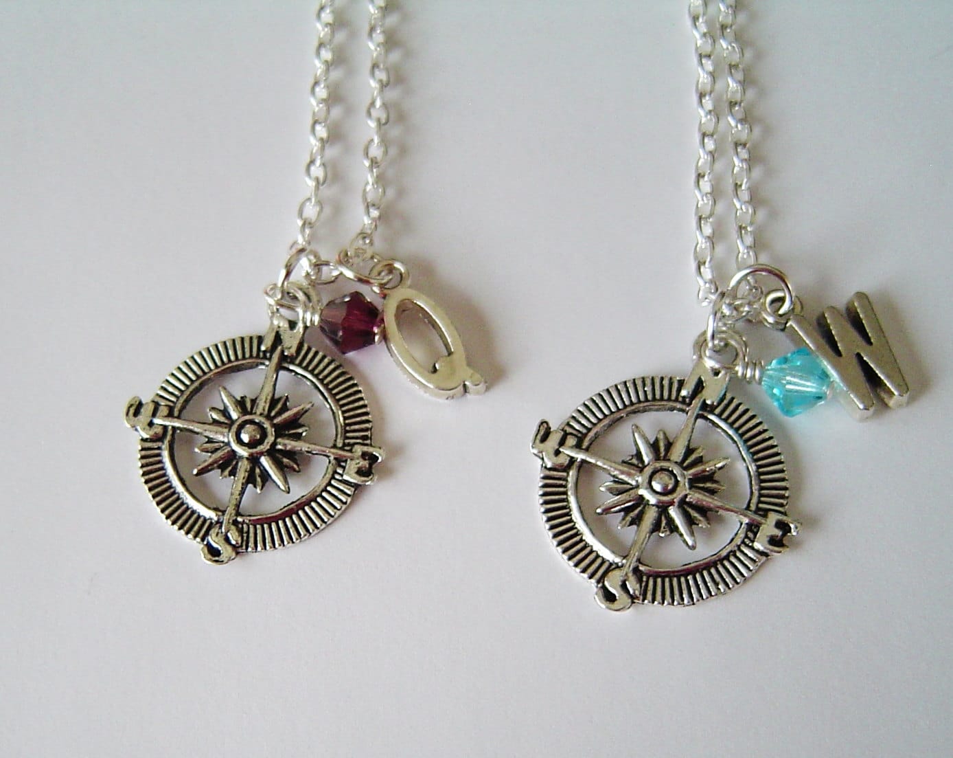 Paar Von Kompass Charm Halskette Mit Aus - Und Birthstone, Beste Freundin Personifiziert Halskette, Antiken Silber Freund von HotMixJewelry