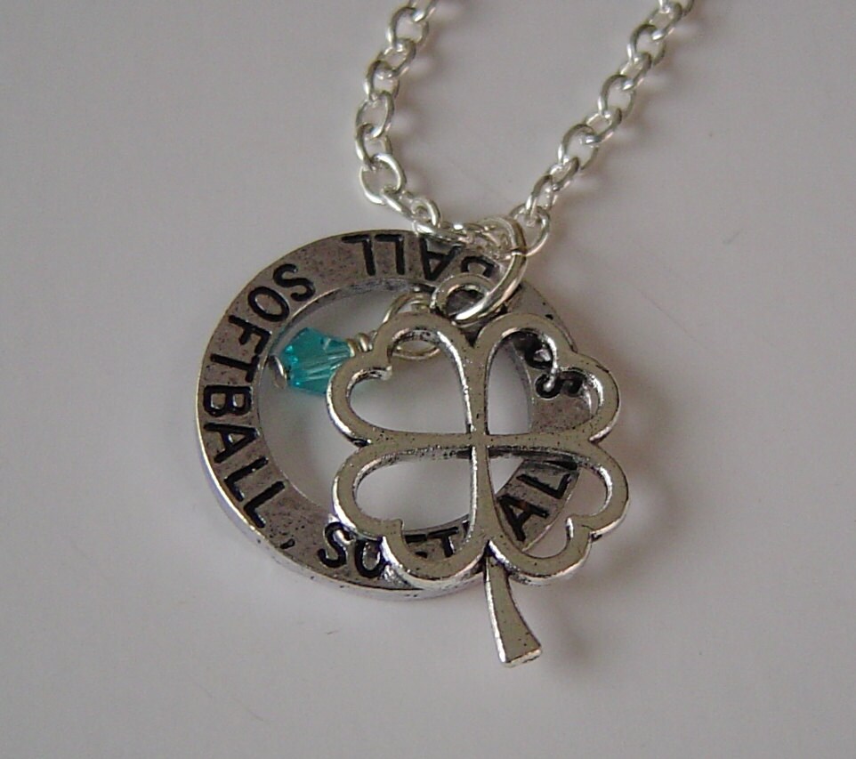 Personalisierte Glück Softball-Collier Mit Birthstone, "Softball" Massage Unterlegscheibe Und Gewürznelke Blatt Blume-Charme Für Softball-Teamfans von HotMixJewelry