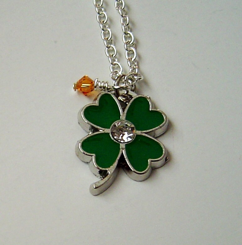 Personalisierte Kleeblatt Glück Blume Mit Birthstone, Sind Sie Immer Eins, Graduierung Geschenk Geburtstag Halskette Personalisierte Kleeblatt Glück Blume Mit Birthstone, Sind Sie Immer Eins, Graduierung Geschenk Geburtstag Halskette von HotMixJewelry