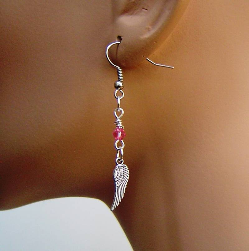 Personalisierte Ohrringe Mit Ihrem Gewählten Birthstone, Antik Silber Flügel Charm Für Mädchen Mom Schwester Freunde; Beste Geschenk von HotMixJewelry