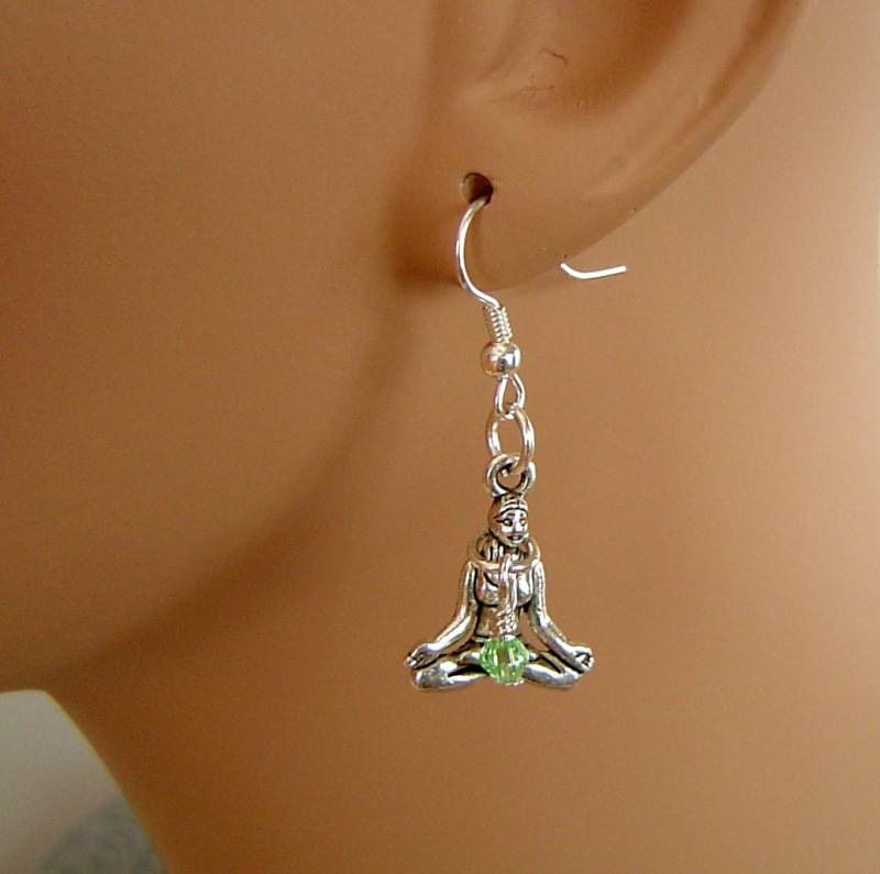 Personalisierte Ohrringe Mit Ihrem Gewählten Birthstone, Antiken Yoga Amulett Aus Silber Für Mädchen Mom Schwester Freunde von HotMixJewelry