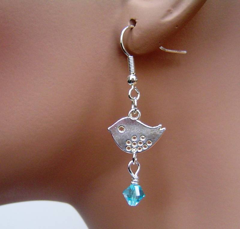 Personalisierte Ohrringe Mit Ihrem Gewählten Birthstone, Silberton Vogel Charm Für Mädchen Mom Schwester Freunde; Beste Geschenk Personalisierte Ohrringe Mit Ihrem Gewählten Birthstone, Silberton Vogel Charm Für Mädchen Mom Schwester Freunde; Beste Geschenk von HotMixJewelry