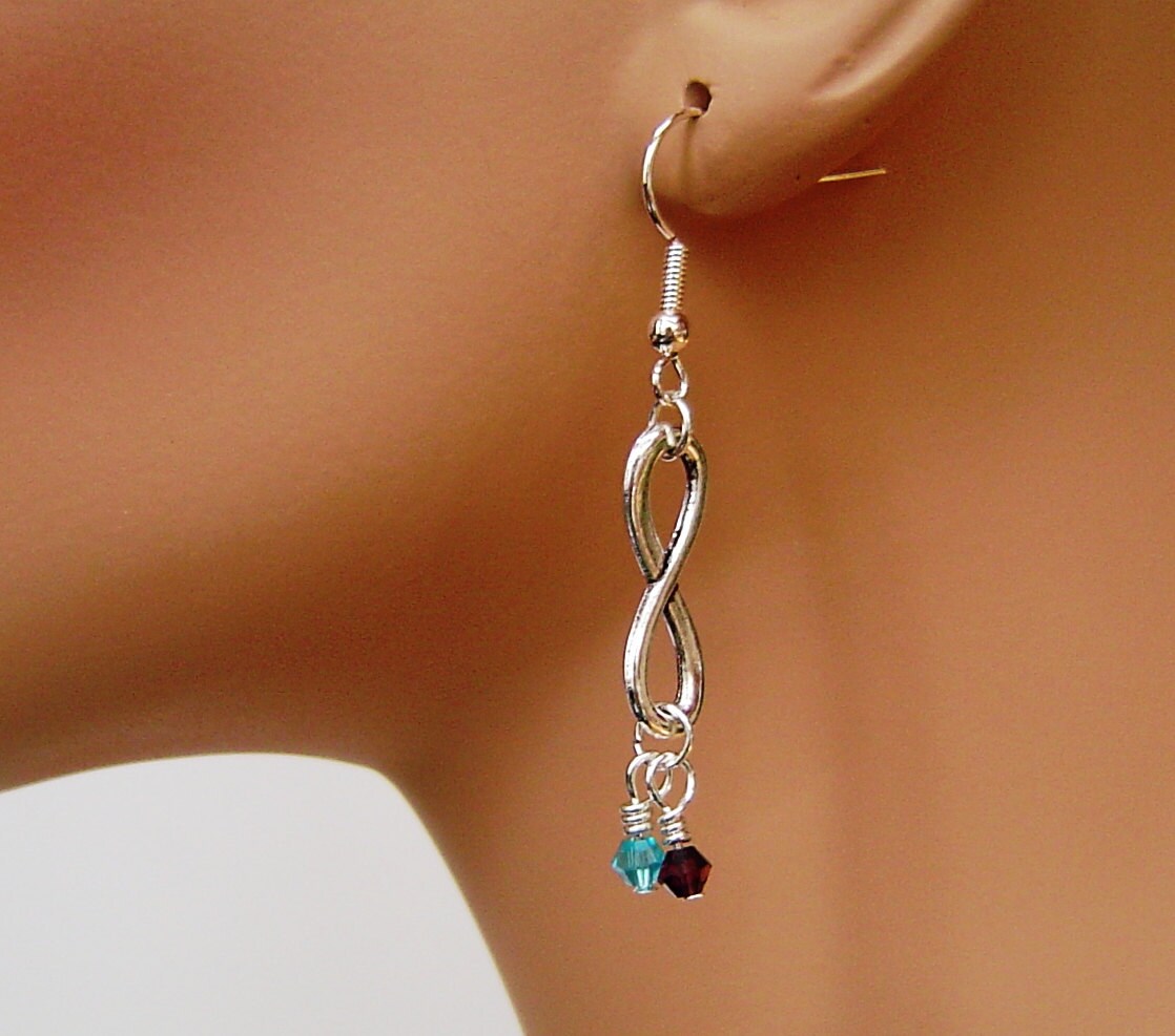 Personalisierte Ohrringe Mit Ihren Ausgewählten Zwei Geburtssteinen, Antik Silber Infinity Charm Für Beide in Liebe Oder Freundschaft; Bestes von HotMixJewelry