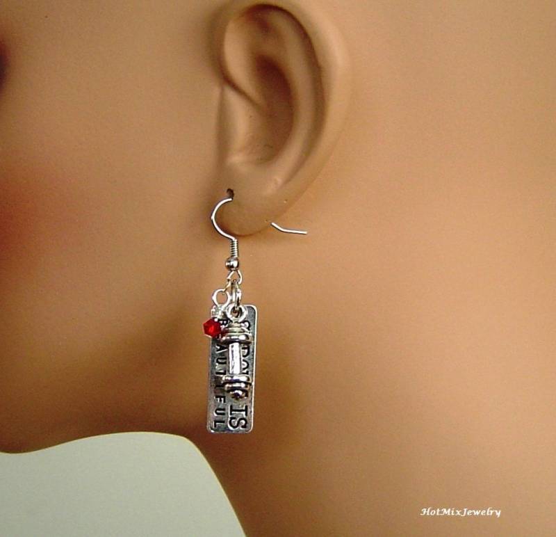 Personalisierte Strong Ist Schöne Langhantel Ohrringe Mit Deinen Auserwählten Birthstone Antiken Hantel Charme Für Mädchen Mutter Schwester Freunde Personalisierte Strong Ist Schöne Langhantel Ohrringe Mit Deinen Auserwählten Birthstone Antiken Hantel Charme Für Mädchen Mutter Schwester Freunde von HotMixJewelry