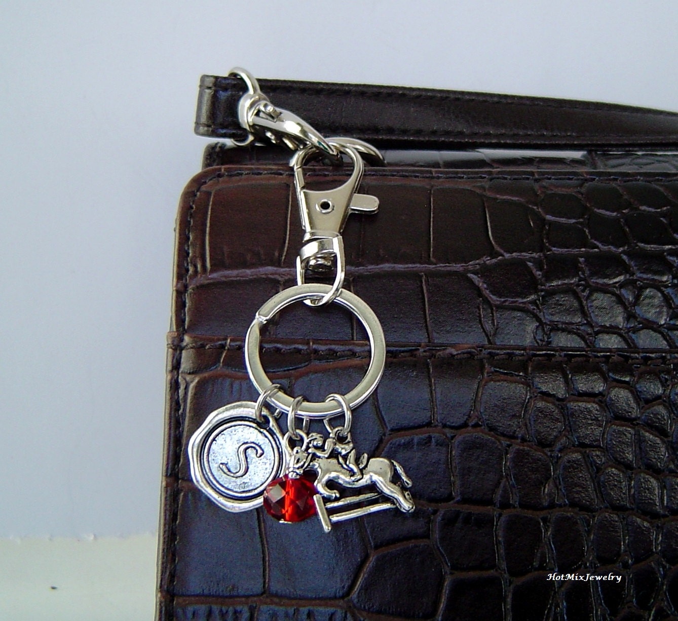 Reit Schlüsselanhänger, Personalisierte Antik Silber Wachs Siegel Initial Birthstone Schlüssel Kette, Jockey & Pferd Springen Zaun Charme von HotMixJewelry
