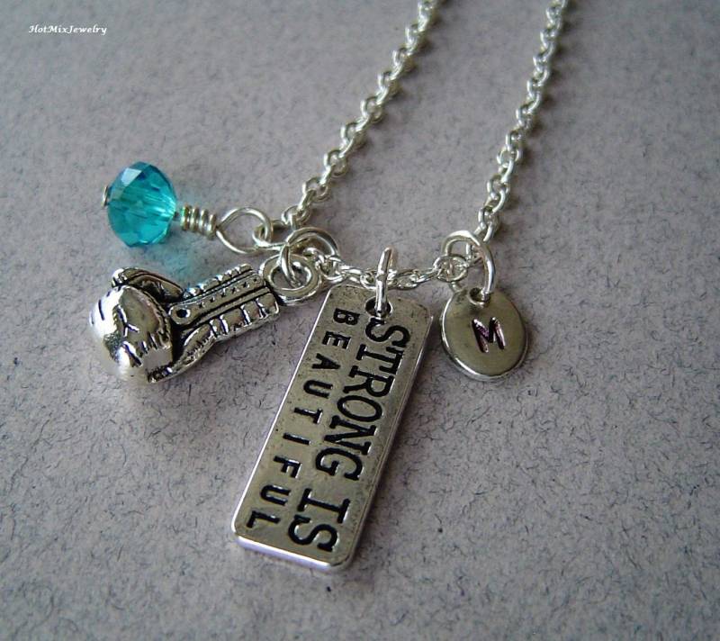 Stark Ist Schön Boxhandschuh Charm Halskette, Personalisierte Hand Gestempelt Anfängliche Monogramm Birthstone Antique Silver Strong Halskette von HotMixJewelry