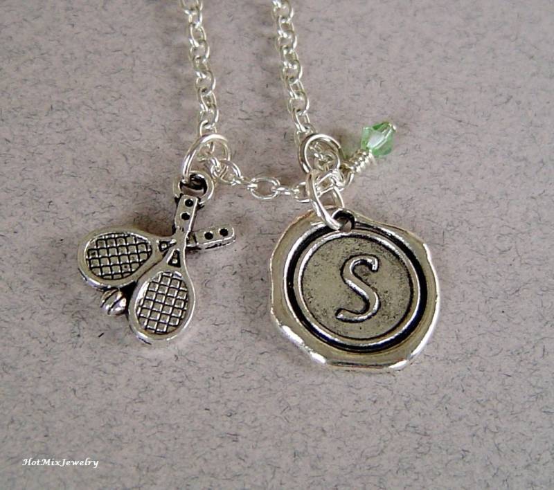 Tennis Rackets Charm Halskette, Personalisierte Antik Silber Wax Seal Birthstone Initiale, Racquet Halskette Tennis Rackets Charm Halskette, Personalisierte Antik Silber Wax Seal Birthstone Initiale, Racquet Halskette von HotMixJewelry