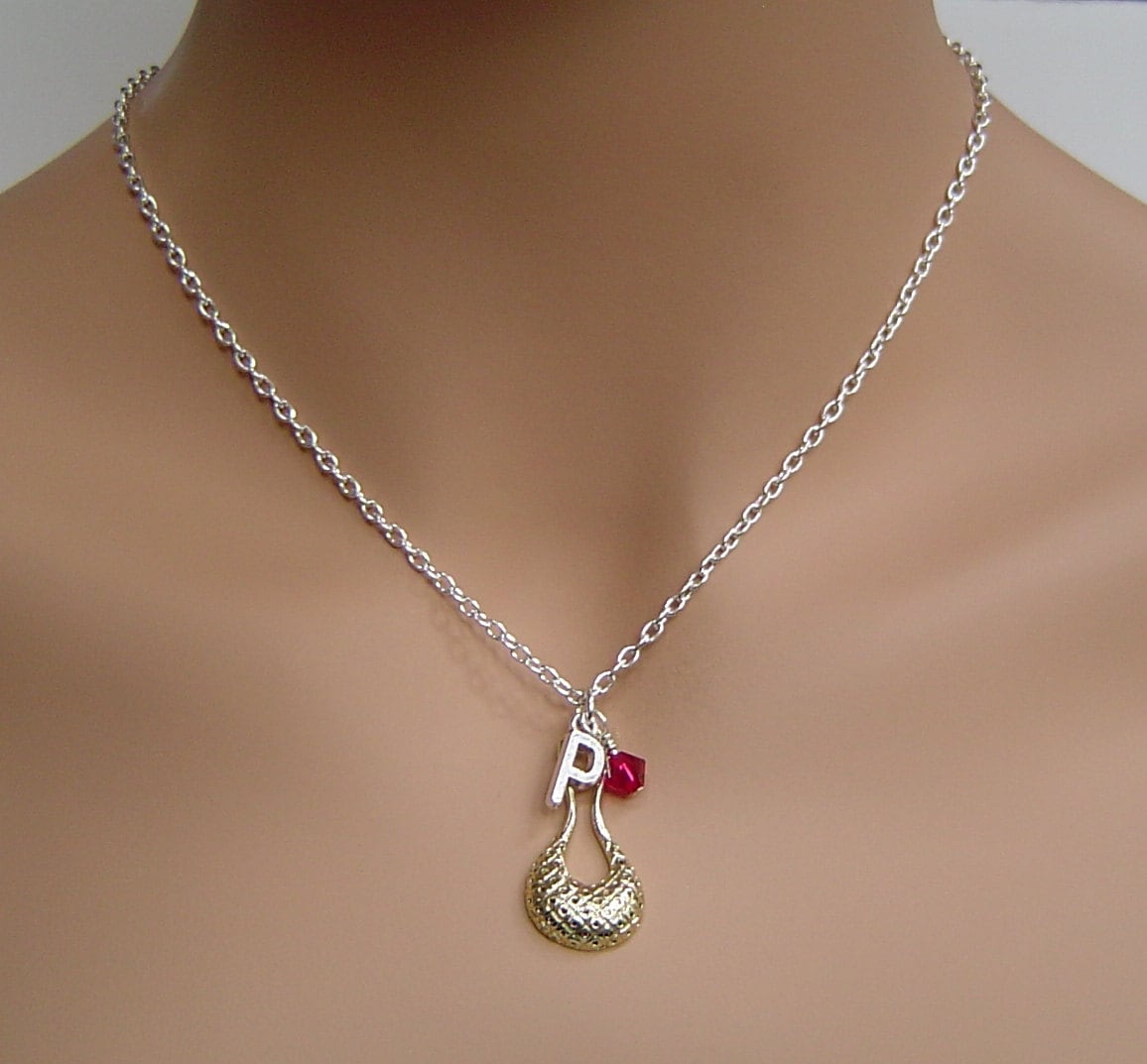 Zierliche Halskette Personalisierte Kette Mit Initiale Und Birthstone, Gold Plated Bag Charm Für Freundin Mom Schwester Freund, Best Geschenk von HotMixJewelry