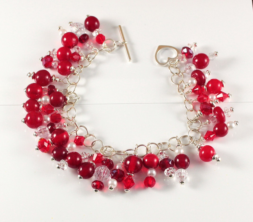Rot Armband Cherry Handgewickelte Glasperlen, Perlen, Swarovski Crystals Mit Sterling Silber, Herz Toggle Verschluss, Sra Rot Armband Cherry Handgewickelte Glasperlen, Perlen, Swarovski Crystals Mit Sterling Silber, Herz Toggle Verschluss, Sra von HotPieceofGlassBeads