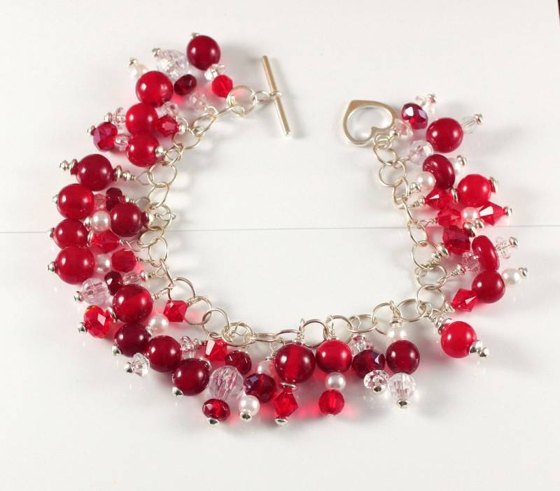 Rot Armband Cherry Handgewickelte Glasperlen, Perlen, Swarovski Crystals Mit Sterling Silber, Herz Toggle Verschluss, Sra Rot Armband Cherry Handgewickelte Glasperlen, Perlen, Swarovski Crystals Mit Sterling Silber, Herz Toggle Verschluss, Sra von HotPieceofGlassBeads