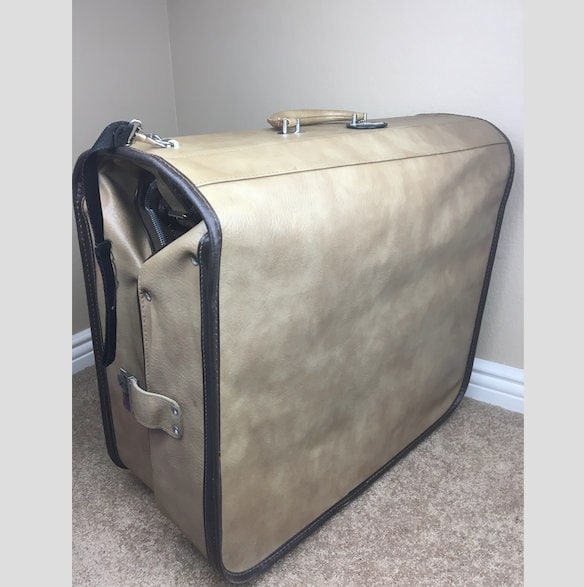 Ventura Travel Wardrobe Der 1960Er Jahre von HotelValentine