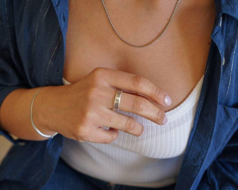 Antike Silber Kompass Symbole Ring, Multi Pfeile Boho Moderne Linien Versilberter Ethnisch Organisch Erschwinglichen Einzigartigen Ring von HouseOfAsterodea