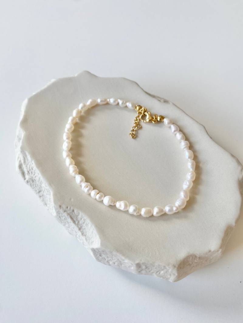 Kali Anklet | Fußkettchen Mit Süßwasserperlen Perlen von HouseOfNikodem