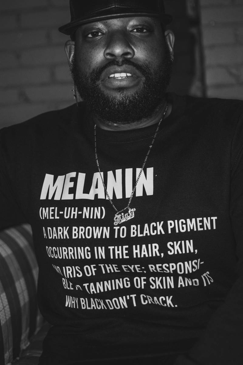 Melanin Das Definition Sweatshirt. Schwarzer Pullover, Afro-streetwear, Black Owned, Girl Magic, Panther, Wakanda Forever, African von HouseOfSanaa