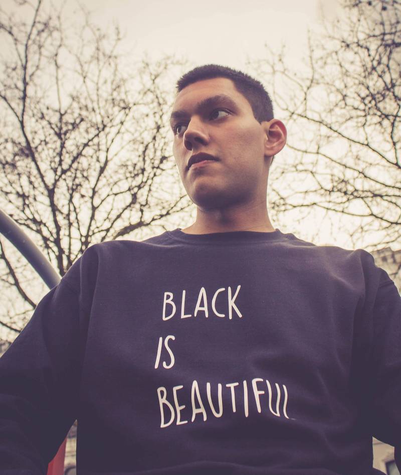 Schöne Pullover Ist Schwarz. Afro-streetwear, Schwarz, Die Im Besitz, Diaspora, Afrikaanse Kleding, Handgemaakt, Afrikanisch, Surinaams, Afrocentric von HouseOfSanaa