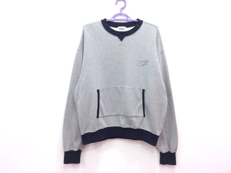 Benetton Formel 1 Spellout Embroidery Pullover Sweatshirt von HouseOfWMK