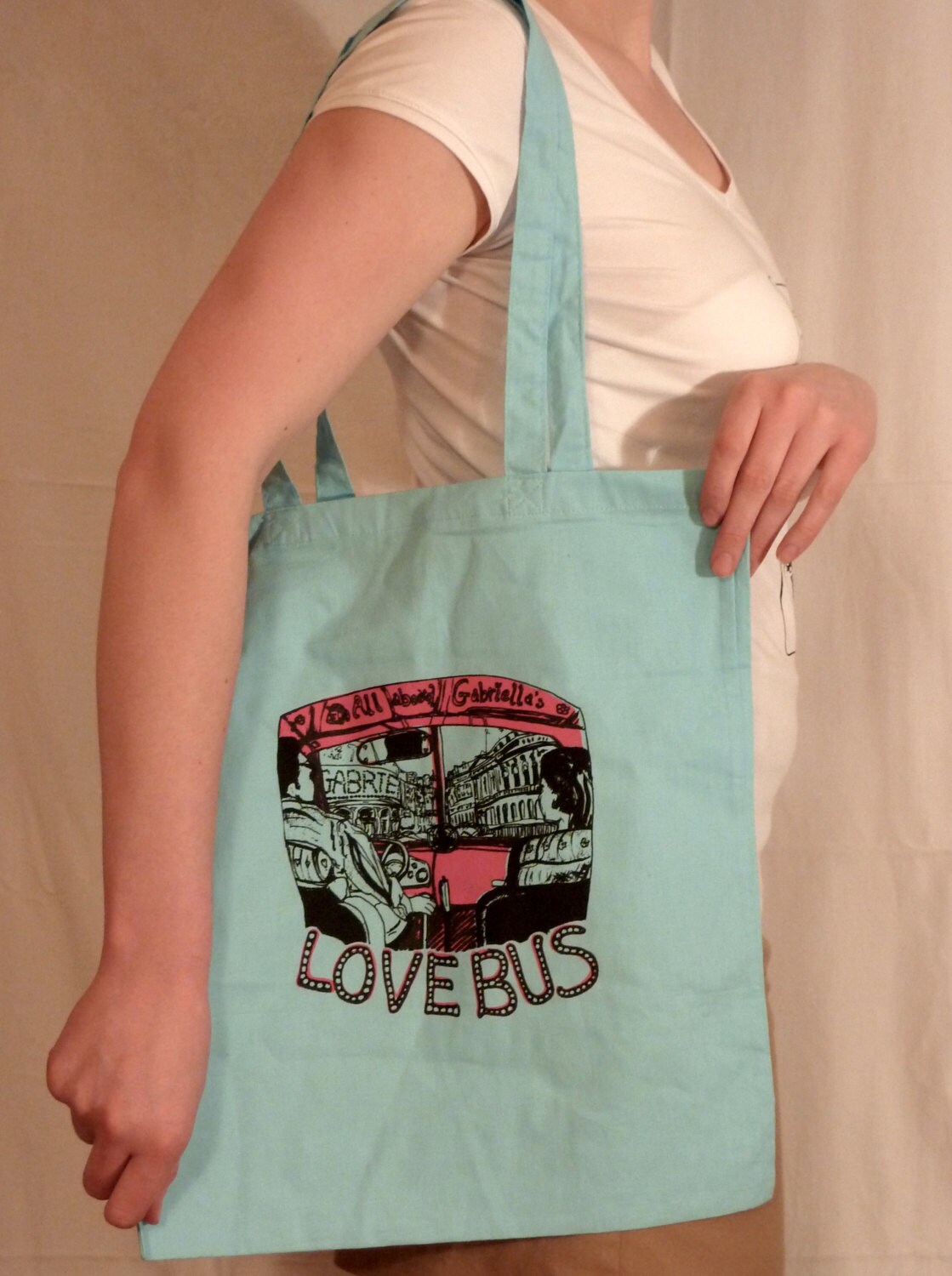 Gabriella's Love Bus-stoffbeutel Gabriella's Love Bus-stoffbeutel von HouseofHen