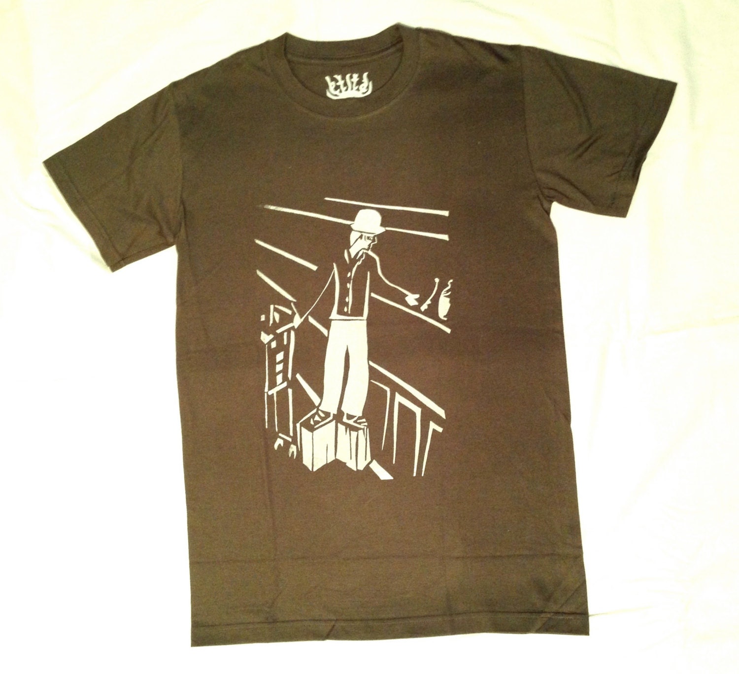 Halbpreis Verkauf Mad Mant Shirt Halbpreis Verkauf Mad Mant Shirt von HouseofHen
