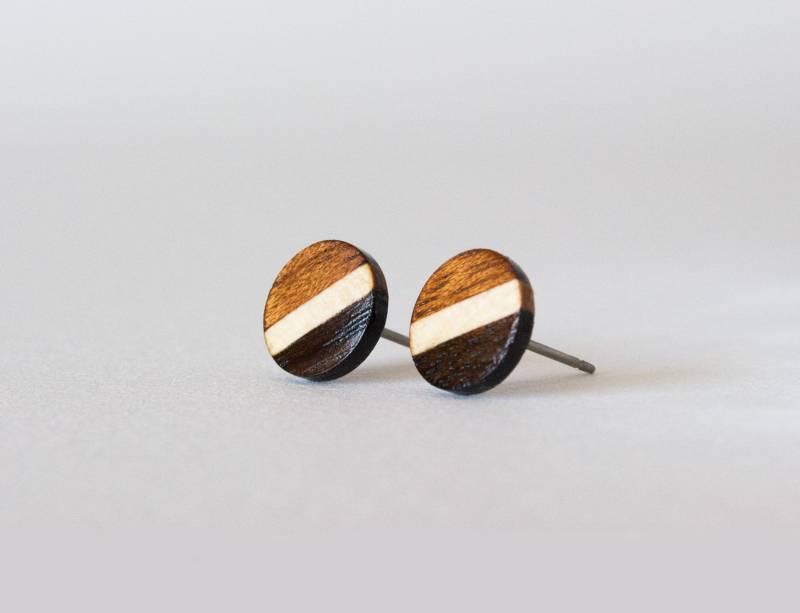 Gestreifte Holz Ohrstecker, Ohrringe, Unisex, Herren Naturholz Ohrstecker von HouseofShiba