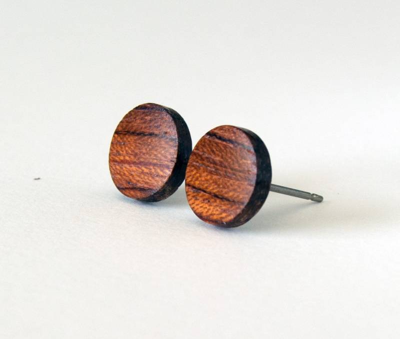Winzige Holz Ohrstecker Für Männer Minimalist Schmuck Jeden Tag Unisex Casual Boho Empfindliche Ohren Bubinga Rustikal Winzige Holz Ohrstecker Für Männer Minimalist Schmuck Jeden Tag Unisex Casual Boho Empfindliche Ohren Bubinga Rustikal von HouseofShiba