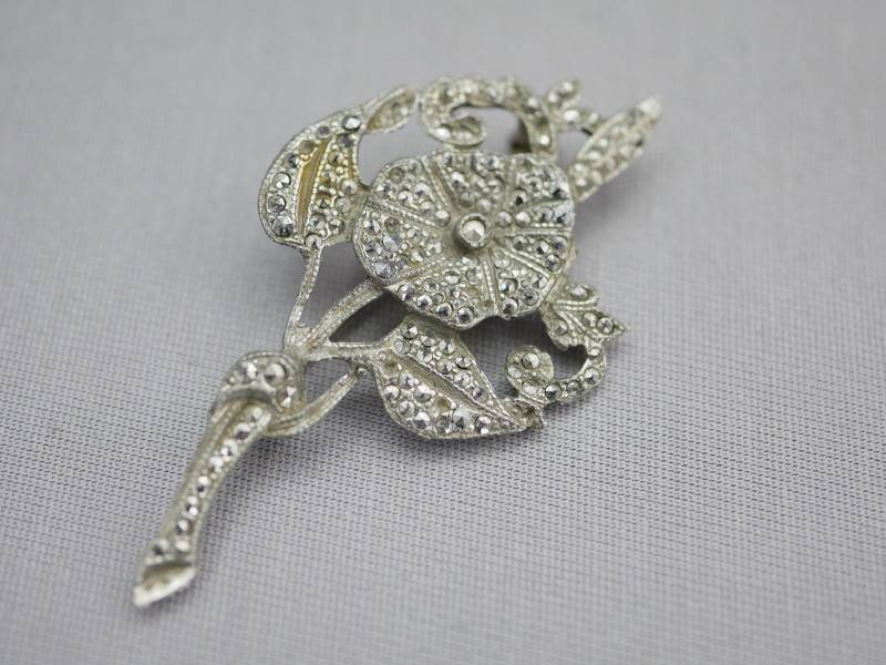 Vintage Markasit Blumen Pin Brosche Sweet Cb19 Vintage Markasit Blumen Pin Brosche Sweet Cb19 von HouseofTwinkleVTG