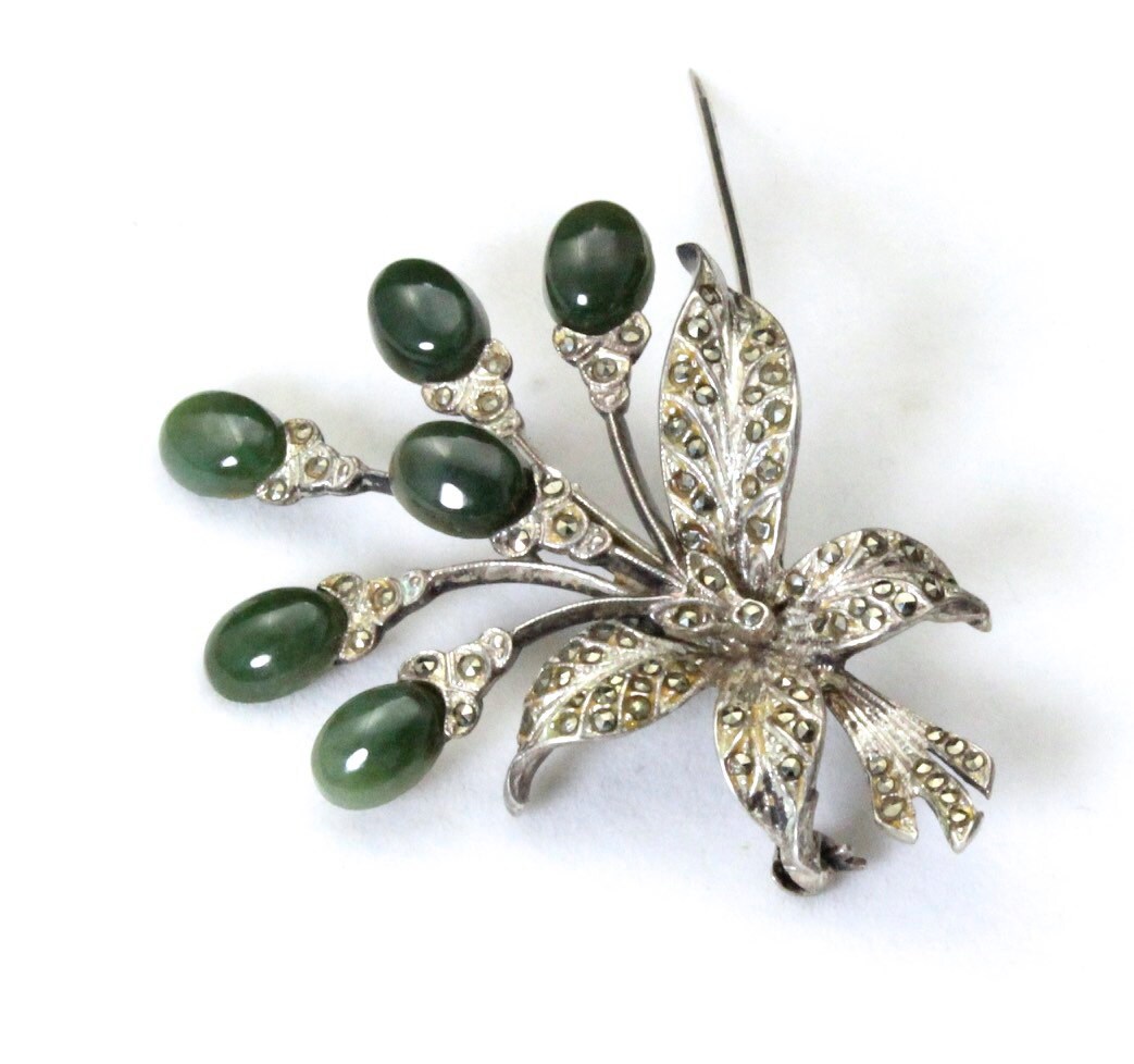 Jahrgang Sterling Silber Jade & Marcasite Blume Pin Brosche Nouveau Signiert von HouseofVintageOnline