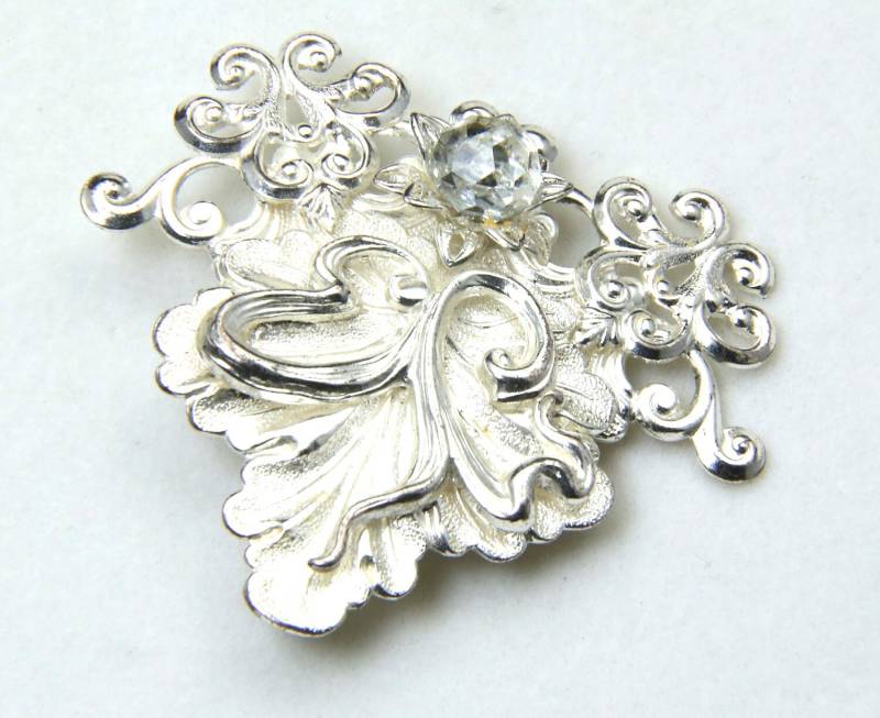 Vintage 90Er Jahre Jane Silber Ton Und Weiß Facettierten Strass Brosche Pin Schmuck von HouseofVintageOnline