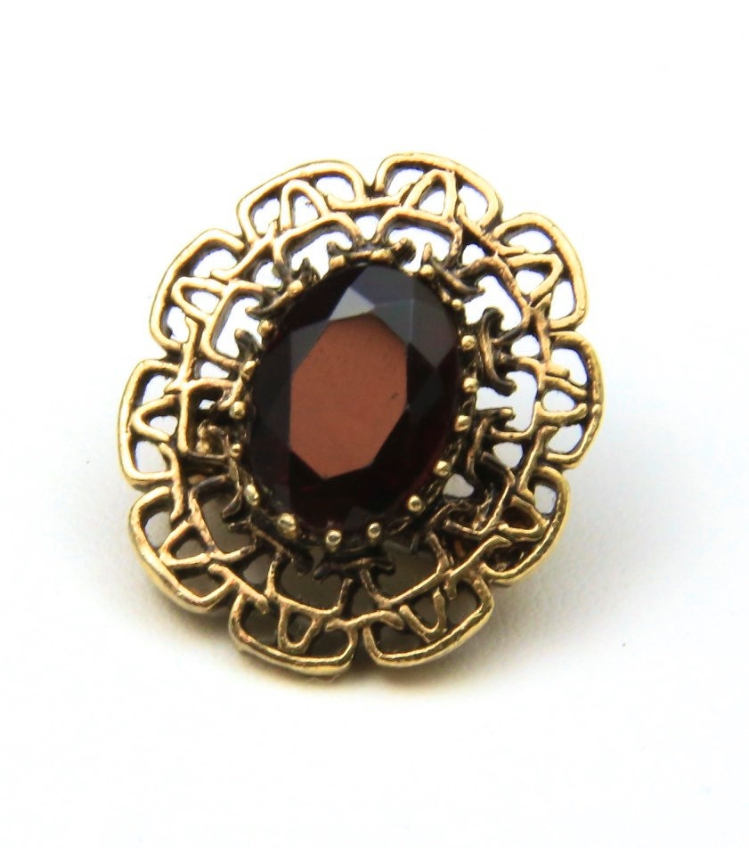 Vintage Gold-Ton & Rote Glas Sarah Coventry Brosche Retro Bombshell Schmuck Pin von HouseofVintageOnline