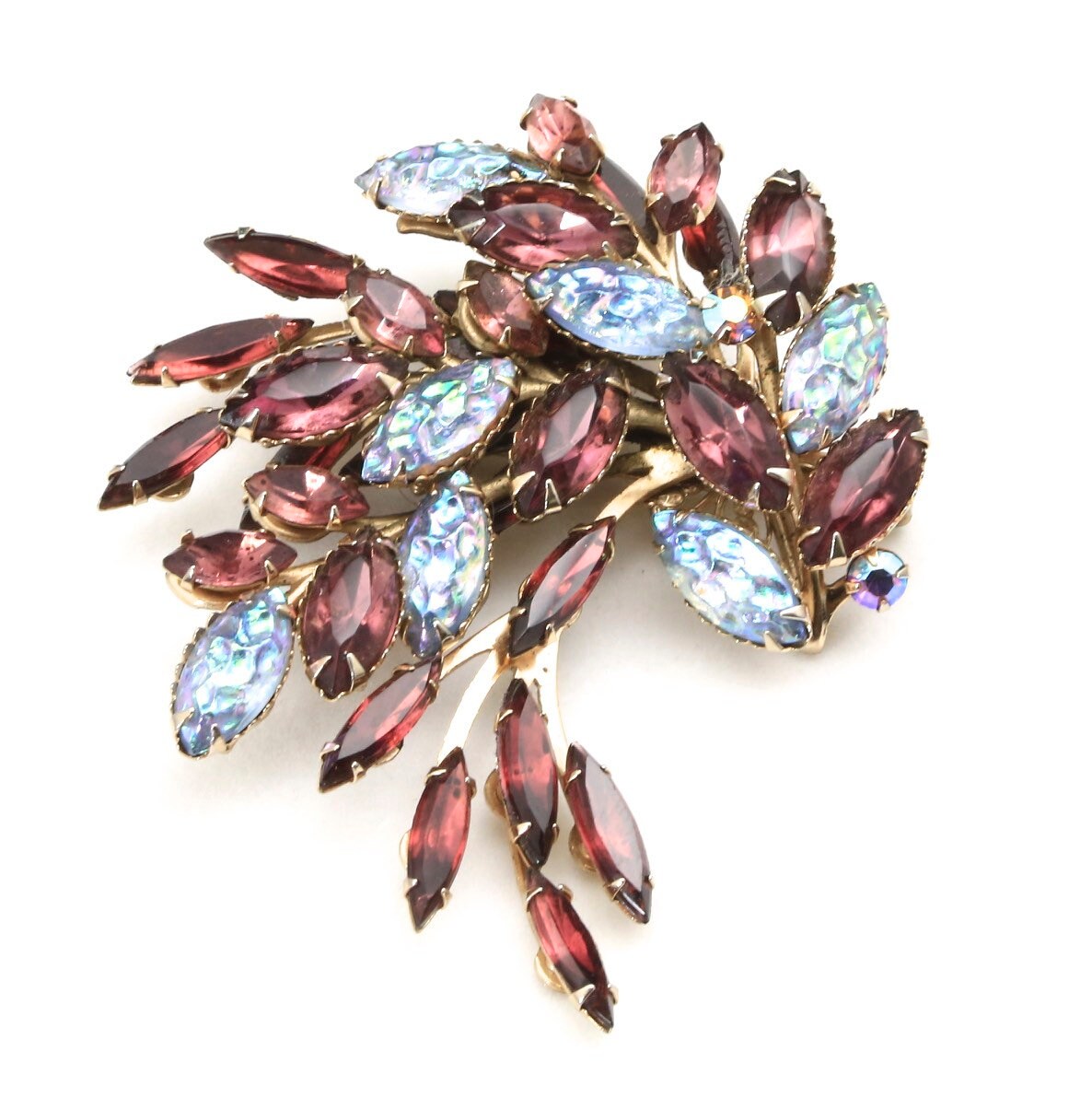 Vintage Große Lila & Schillernde Geformte Glas Navette Strass Spray Brosche von HouseofVintageOnline