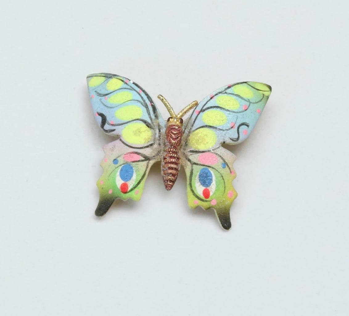 Vintage Hand Painted Butterfly Pin Brooch Marked Korea von HouseofVintageOnline